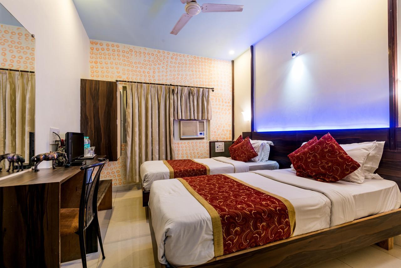 Hotel Panchratna Panvel Exterior foto