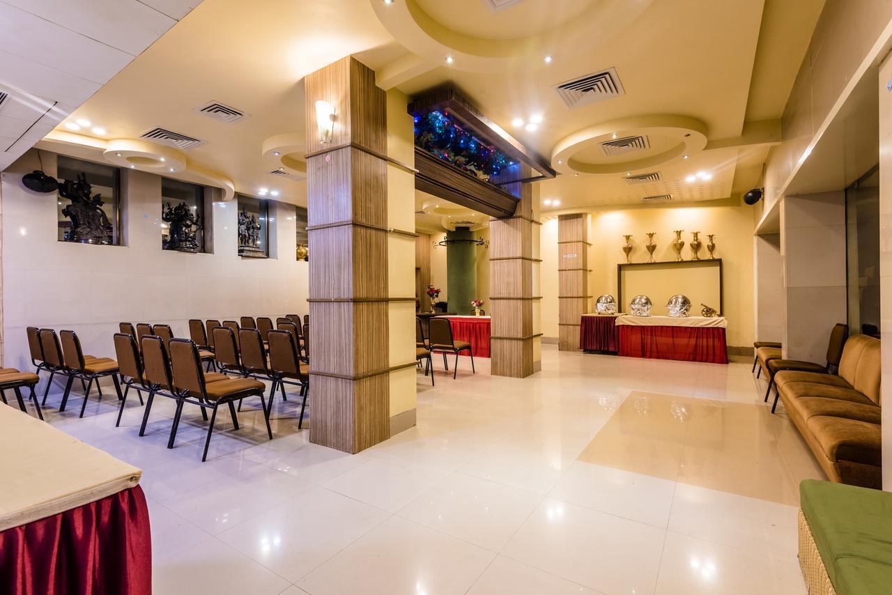 Hotel Panchratna Panvel Exterior foto