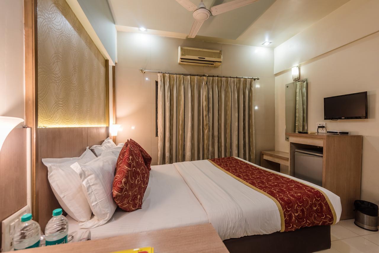Hotel Panchratna Panvel Exterior foto