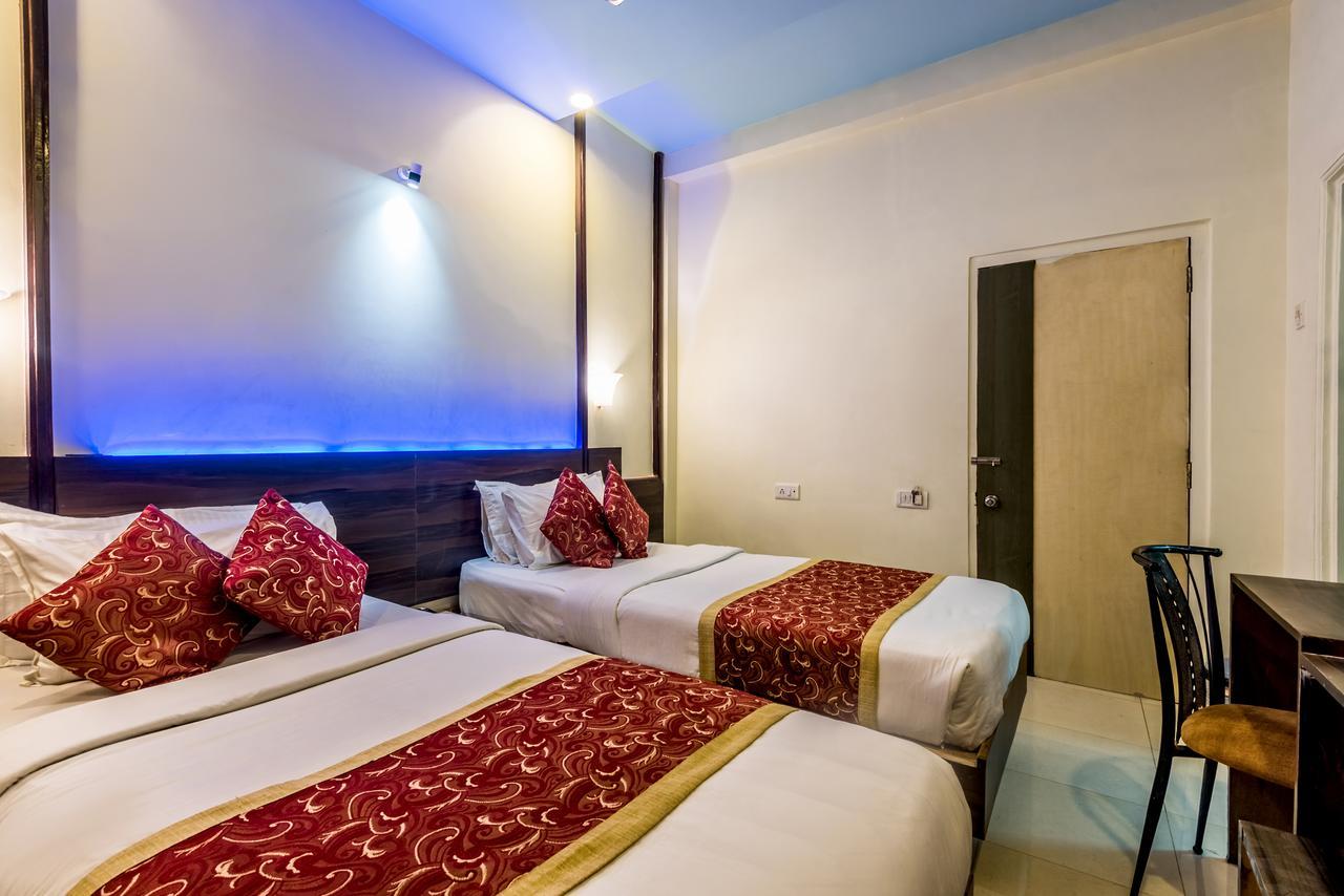 Hotel Panchratna Panvel Exterior foto
