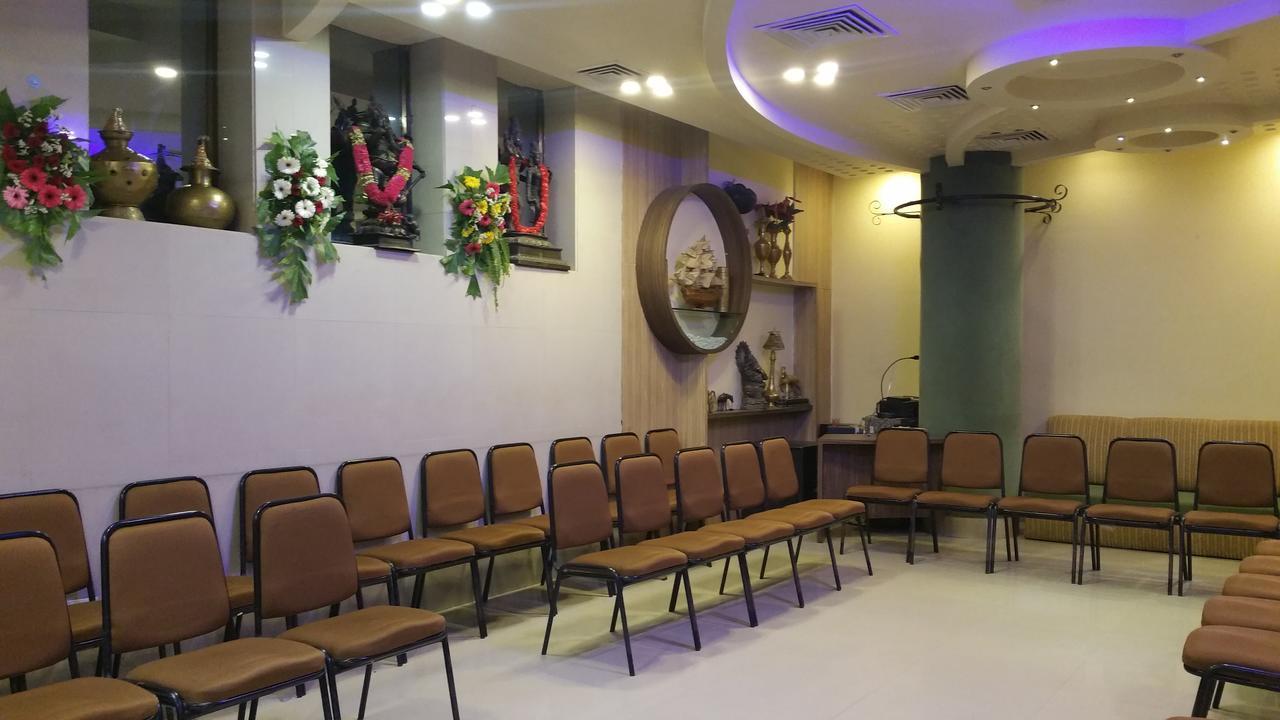 Hotel Panchratna Panvel Exterior foto