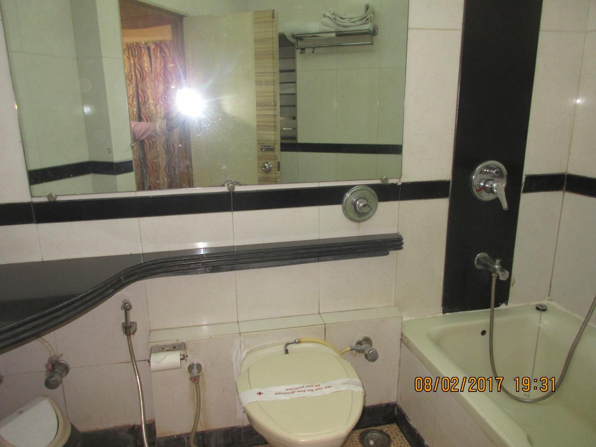 Hotel Panchratna Panvel Exterior foto
